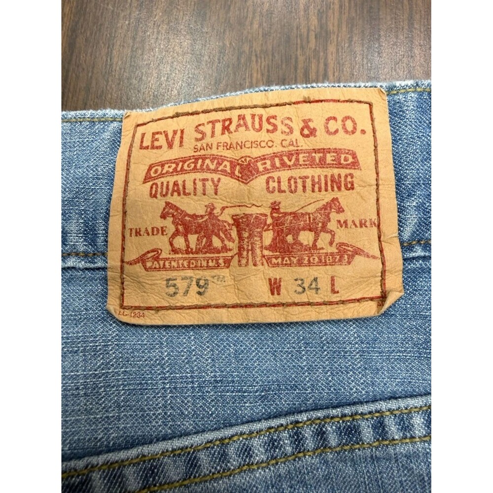Levi's Light Blue Denim Men's Baggy Shorts Size 34 - Picture 11 of 12